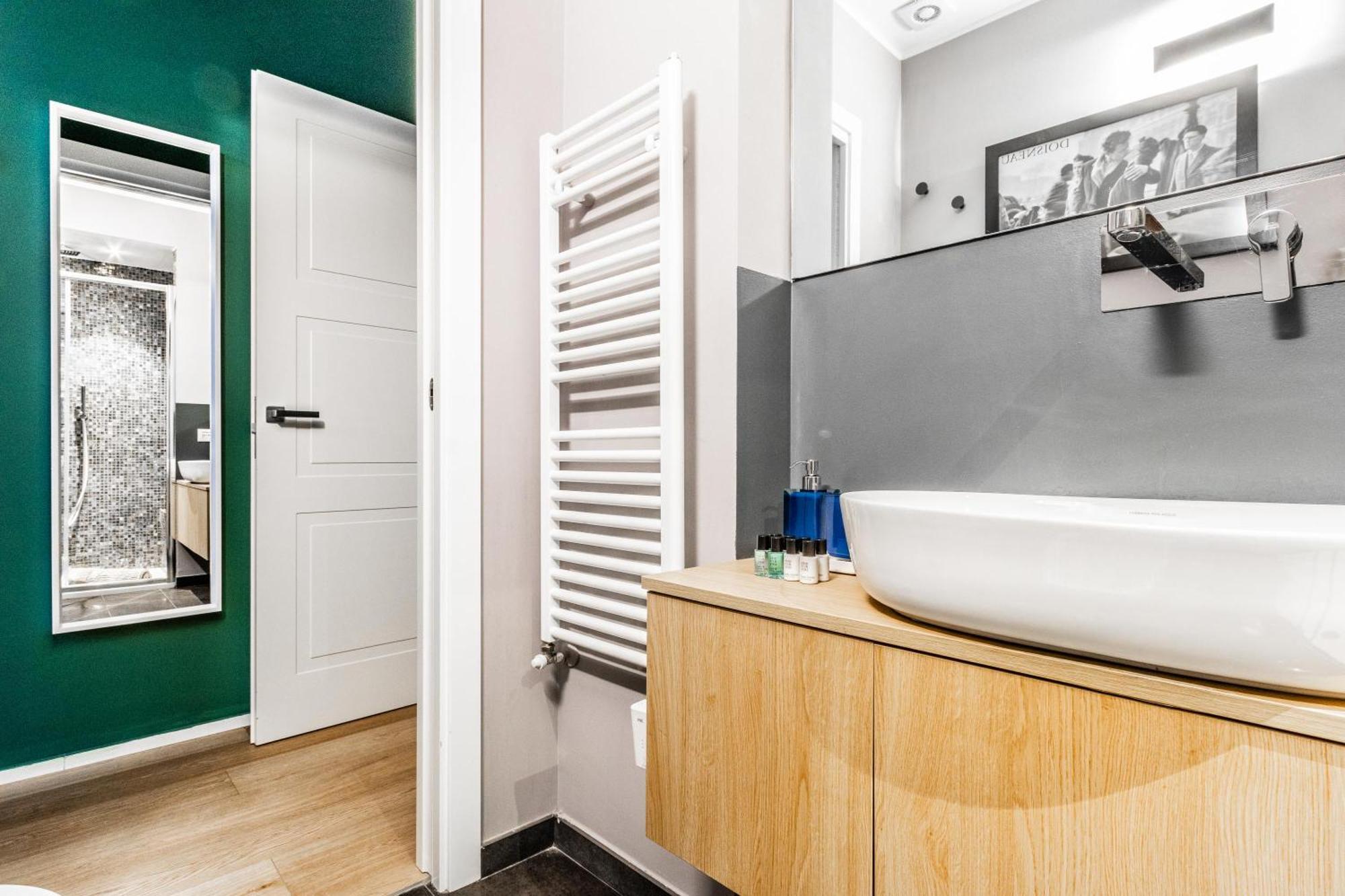 Goldoni House - Duomo 2 K M - Porta Venezia - Linate Apartment *